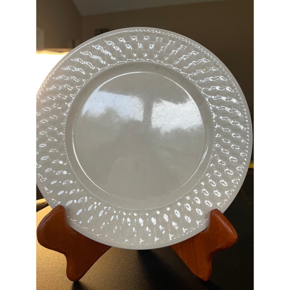 Pflatzgraff Traditions Embossed‎ 7 3/4 inch Salad Bowl - Picture 1 of 3